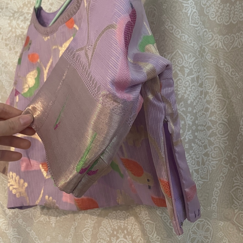 Unique Purple Saree Choli Blouse with Bird Pattern (Saree not included) - Picture 5 of 10